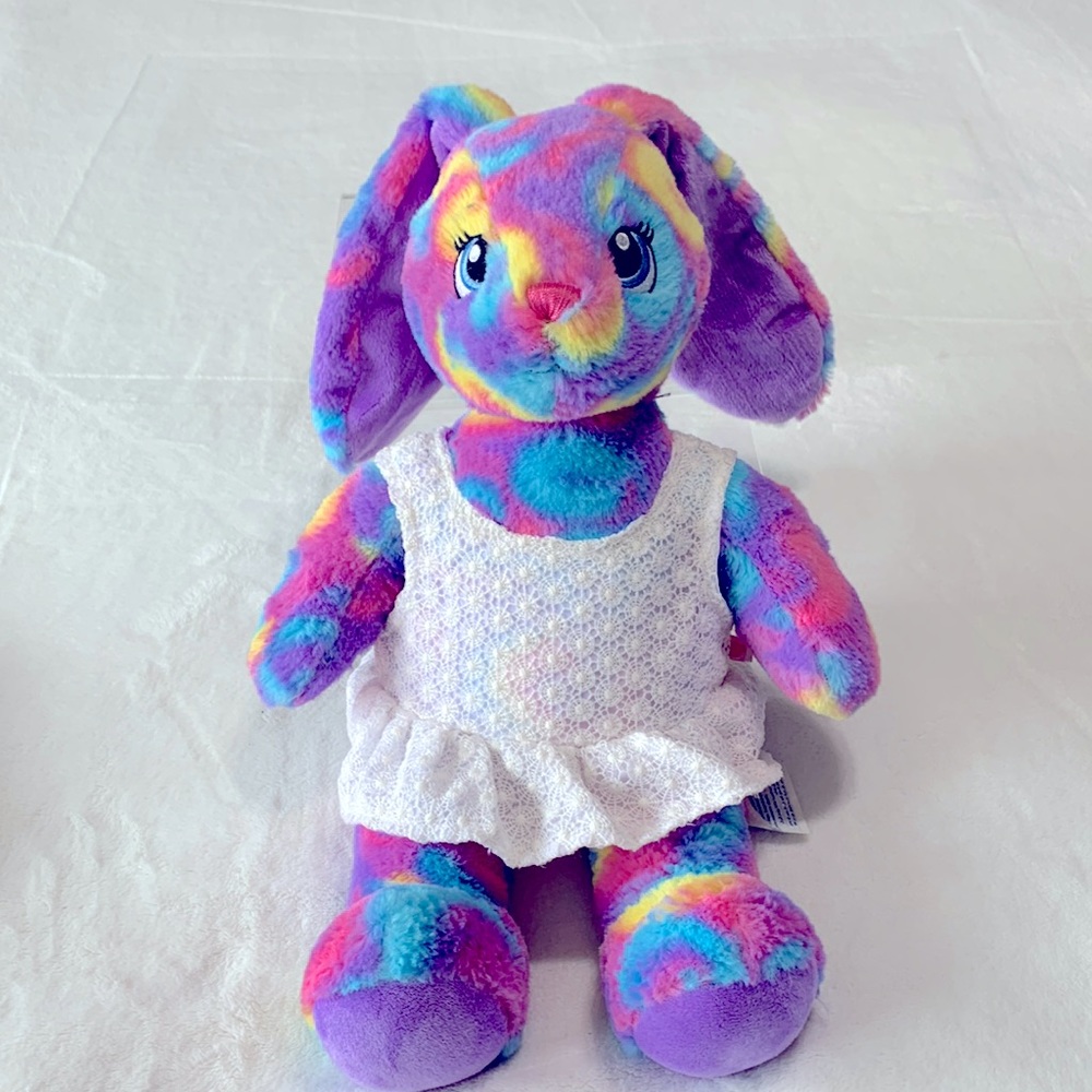 Tie dye bunny Build a Bear 2017